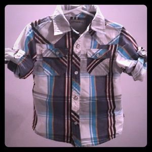 Boys O’Neil shirt ⭐️New Listing ⭐️